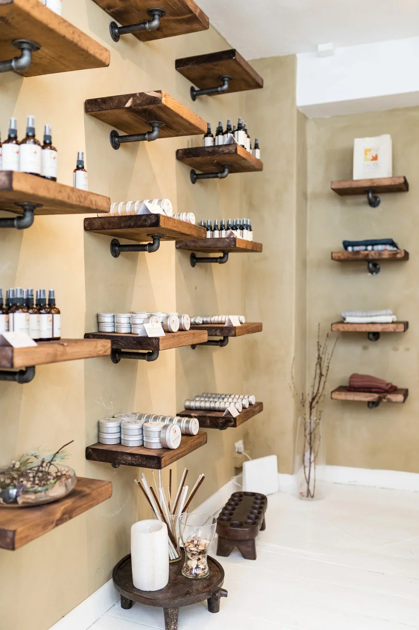 Gob Skincare Copenhagen - interior design by RackBuddy