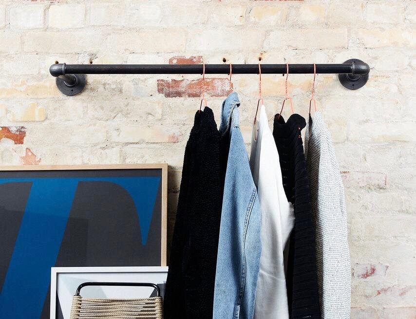 The Allrounder - clothes rail in an industrial design - RackBuddy