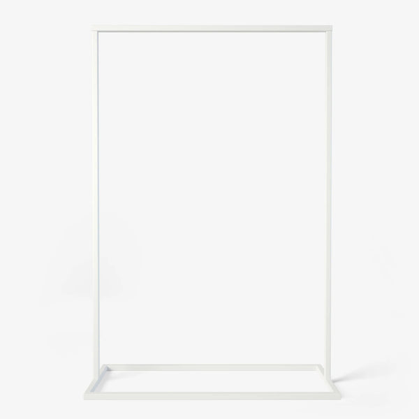 Frame Georgia FLAWED SELECTION - matte white clothes rack with industrial, square bottom